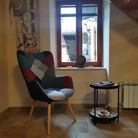 Villa Orada In Mit Pool Fuer 6 Personen *